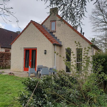 Gezellige Vakantiewoning Met Sauna In Ewijk Bij Nijmegen - Recreational Only No Workers Eksteriør billede